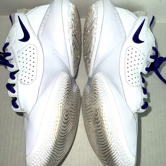 Nike Kobe Air Zoom Freak sneakers - Picture 4 of 9